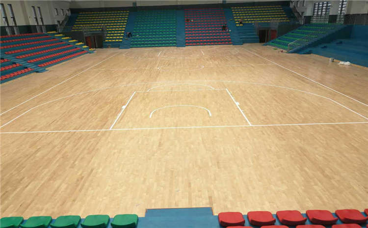 專業的籃球館運動木地板需要滿足哪些要求？