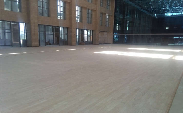 籃球館運動木地板翻新五大步驟是什么