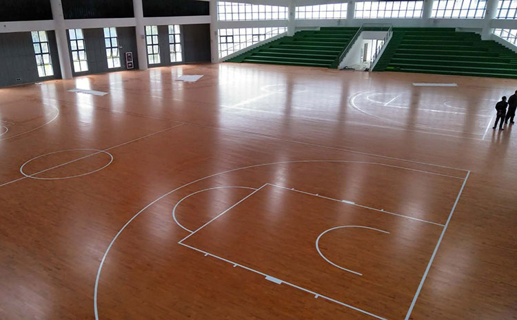 體育館雙層運動木地板結構性能的特點